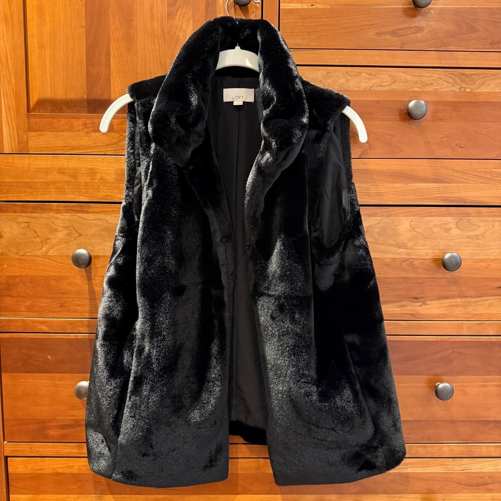 LOFT Black Faux Fur Vest